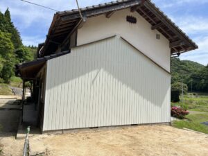 解体後の外壁復旧工事