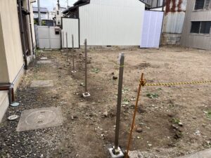 施工中